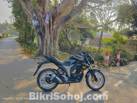 Suzuki Gixxer monotone